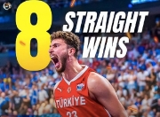 九游-关于字母哥回归赛场，败北首场状态亮眼，RNG观众沸腾！的信息