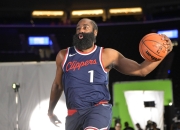 九游-哈登赛事官方发布战术调整新规，加拿大队争议不断！的简单介绍